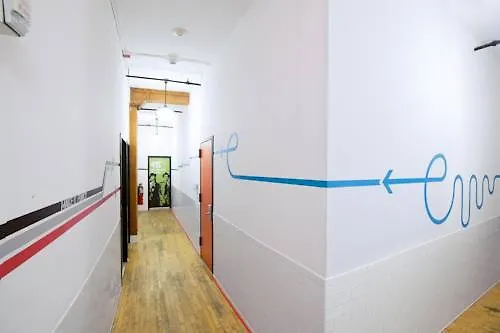 New York Loft Hostel